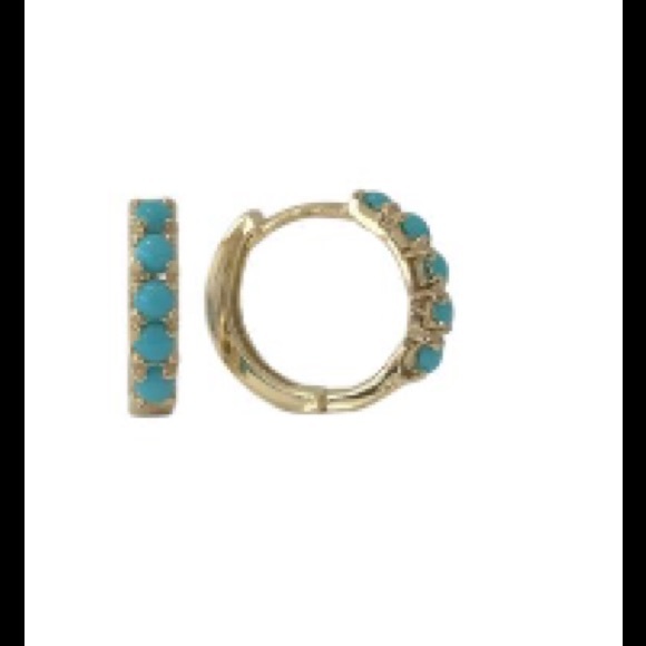Beautiful 14k gold and turquoise cabochon huggies - Picture 1 of 3